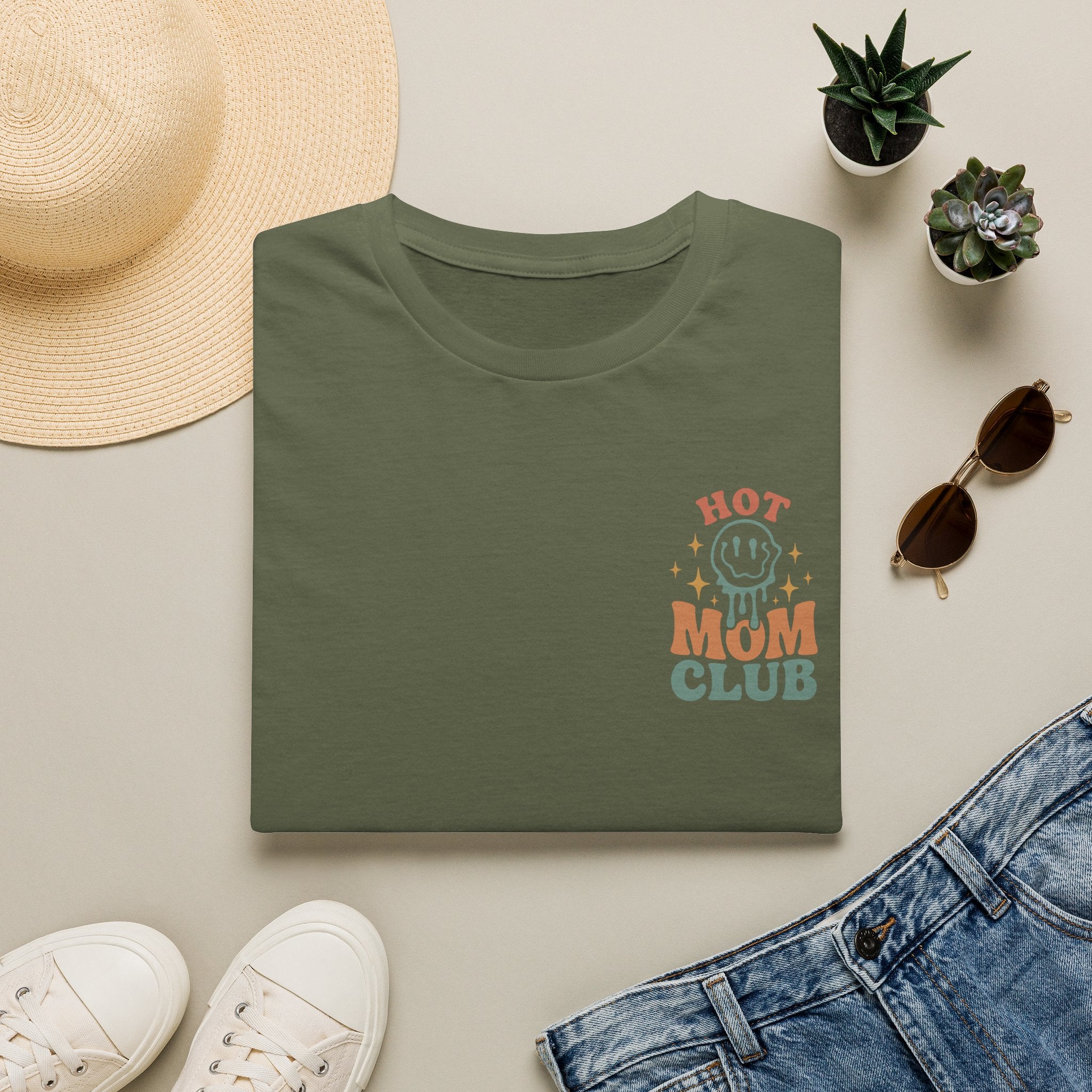 Hot Mom Club T-Shirt — Retro Smiley Graphic Mother’s Day Tee